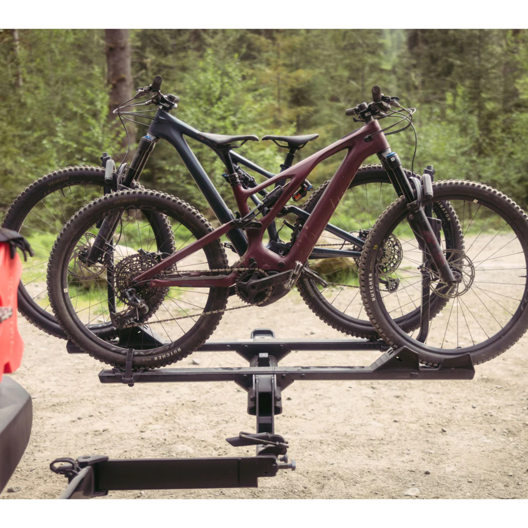 ADAPTADOR YAKIMA DE ENGANCHE ABATIBLE BACKSWING PARA BICICLETAS