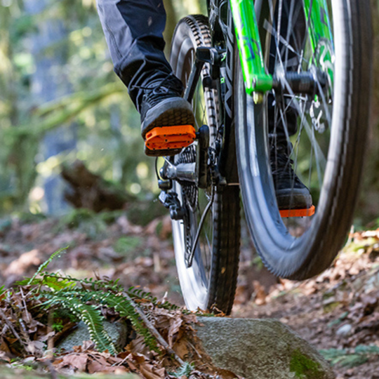 PEDALES SDG COMP PARA BICICLETA DE 110X105MM