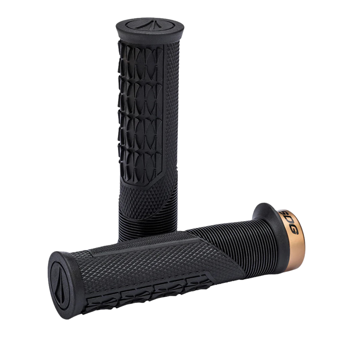 GRIPS SDG THRICE OC LOCK-ON 32.5MM
