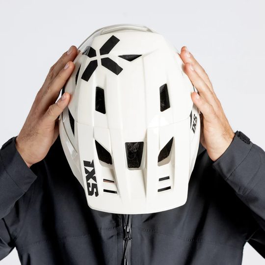 CASCO IXS CARVE 1.0 MIPS